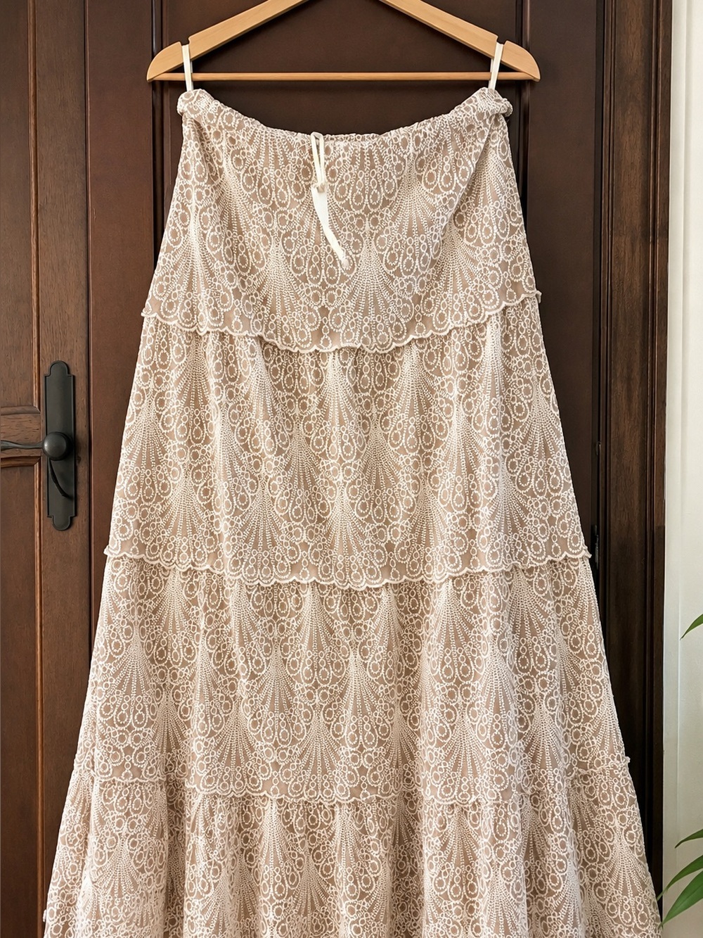 Beige Lace Maxi Skirt - Elegant Tiered Design